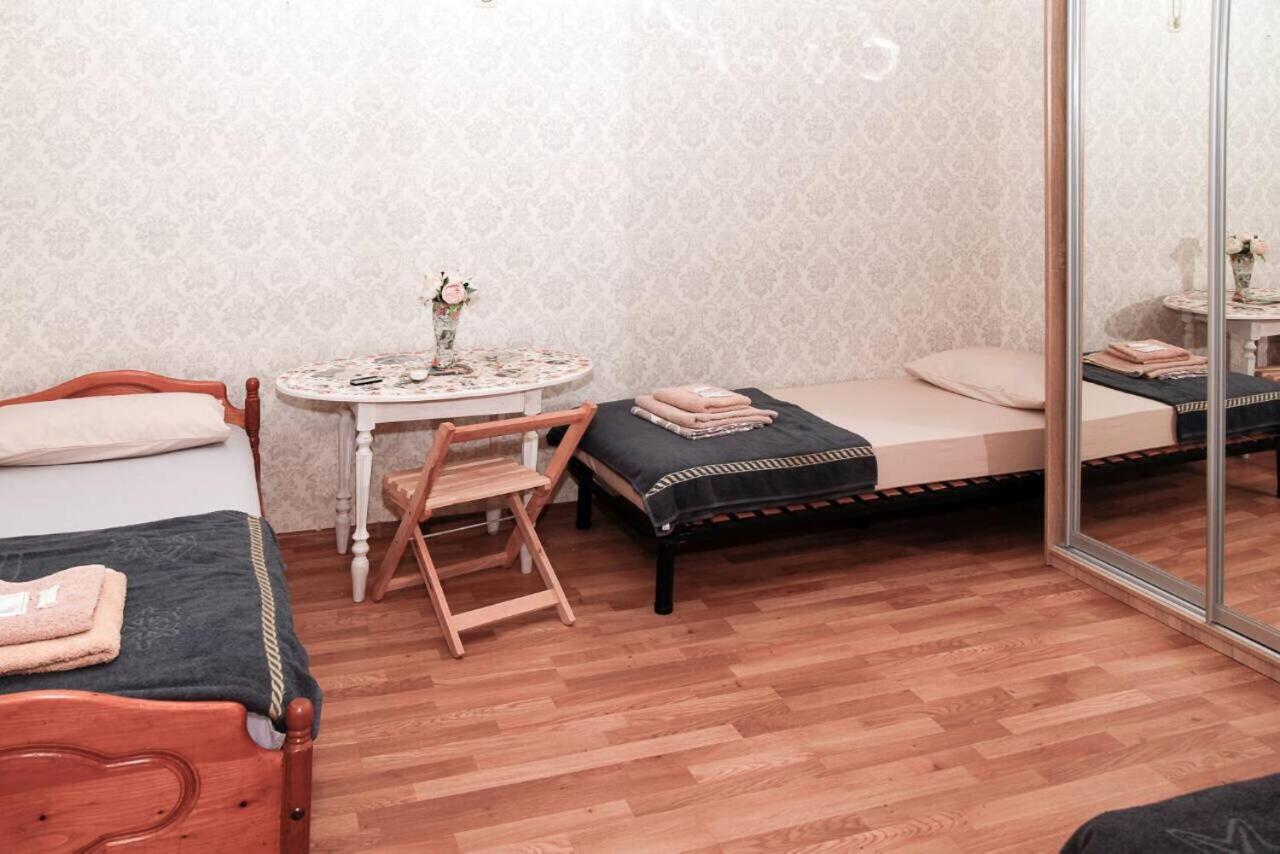 Apartamento Ланжероновская Угол Дерибасовская Odesa Habitación foto